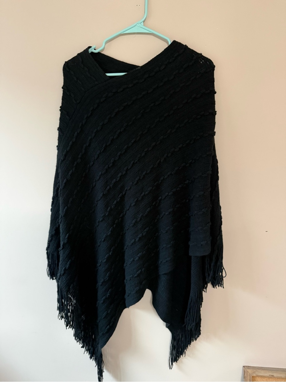 White Mark Black Fringe Knit Poncho